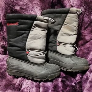 Boys Columbia Snow Boots, Size 2